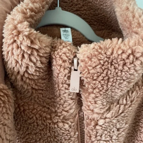 Alo Yoga Norte Sherpa Oversized Jacket Size Small - Picture 9 of 16